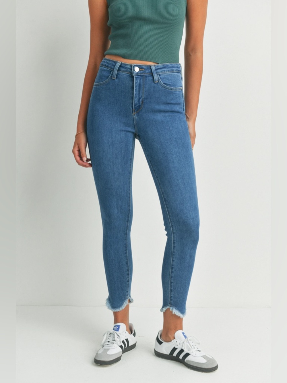 Just Black Denim Tulip Hem Frayed Jean 26